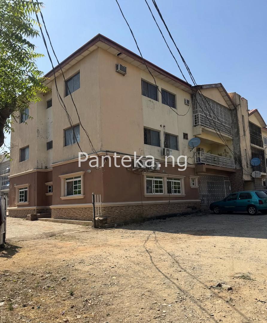 3 Bedroom Block of Flats for Sale in Gwarimpa 1st Avenue Abuja