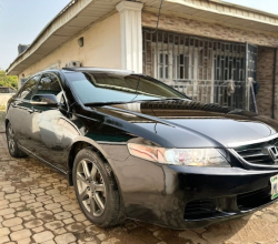 2008 Honda Acura for Sale in Abuja, Black, Clean and Affordable