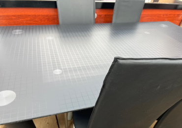 6-Seater Dining Set –  Clean Condition